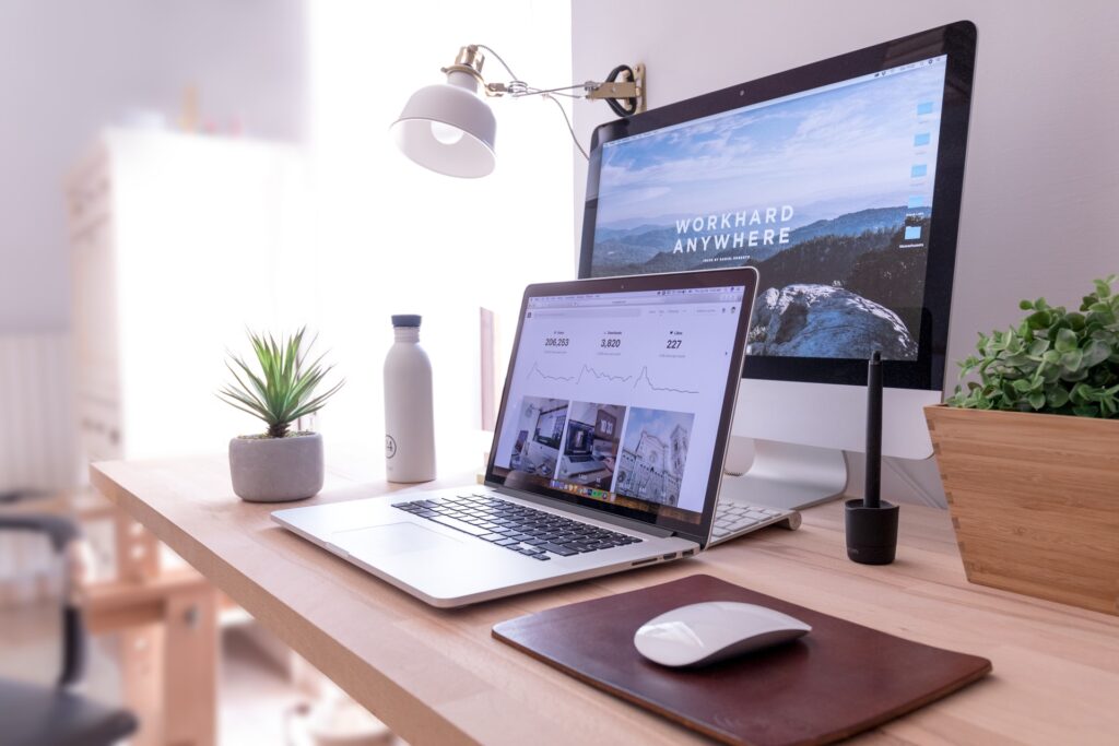 ShopifyへInstagram埋め込み方！アプリを使う方法も紹介